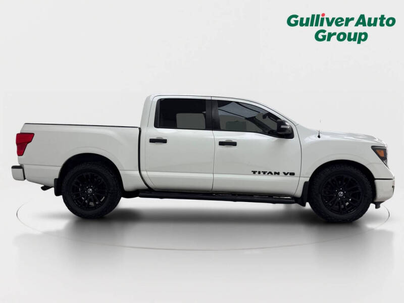 2018 Nissan Titan SV