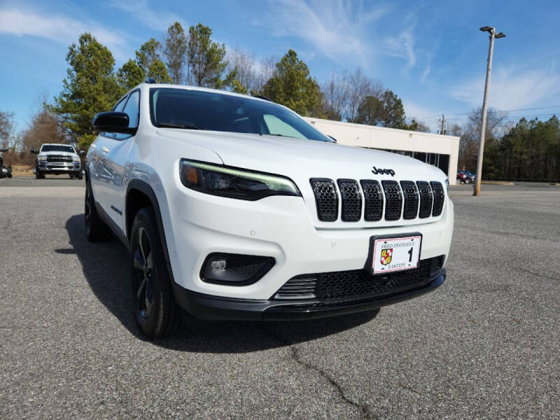 2023 Jeep Cherokee for sale at FRED FREDERICK CHRYSLER, DODGE, JEEP, RAM, EASTON in Easton MD