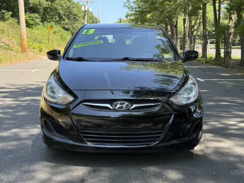 2013 Hyundai Accent GS