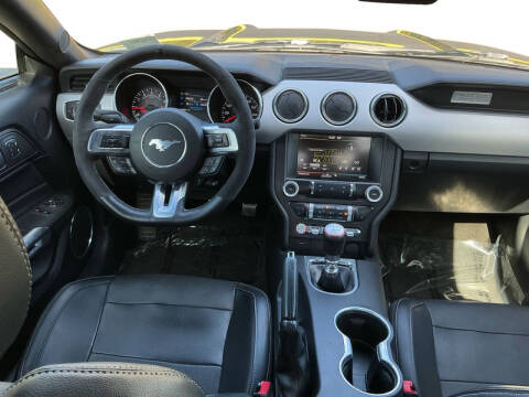 2015 Ford Mustang EcoBoost Premium