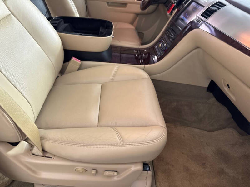 2012 Cadillac Escalade Premium