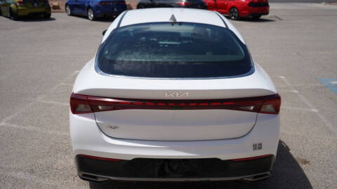 2022 Kia K5