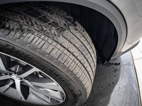 2025 Acura MDX SH-AWD w/Tech