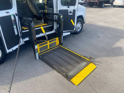2014 Ford E-Series E-350 SD