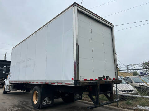 2009 Sterling L7500 Series