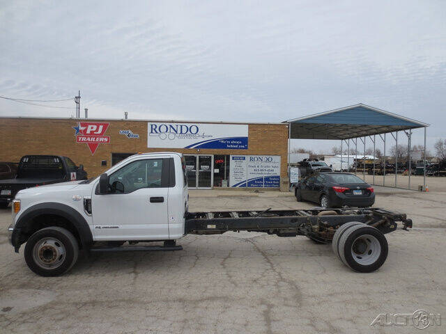 2017 Ford F-450 Super Duty for sale at Rondo Truck & Trailer in Sycamore IL
