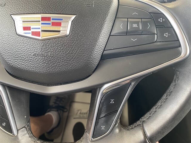 2017 Cadillac XT5 Luxury