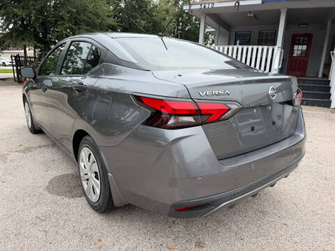 2020 Nissan Versa S