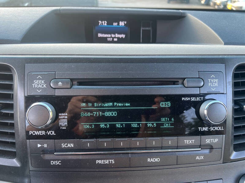 2012 Toyota Sienna