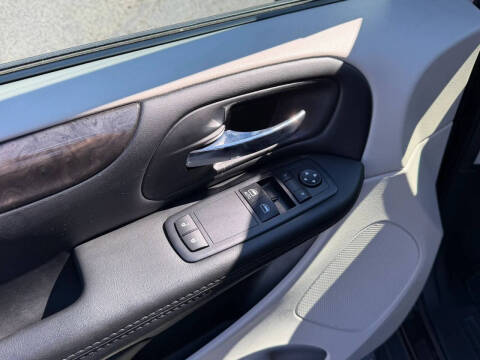 2017 Dodge Grand Caravan