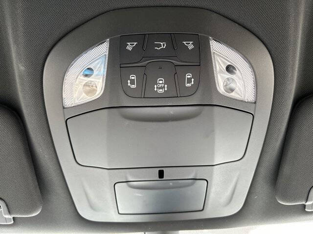 2024 Chrysler Pacifica Plug-In Hybrid