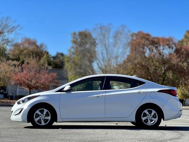 HyundaiElantra8
