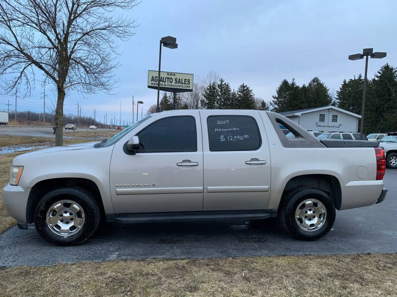 2007 Chevrolet Avalanche for sale at AG Auto Sales in Ontario NY