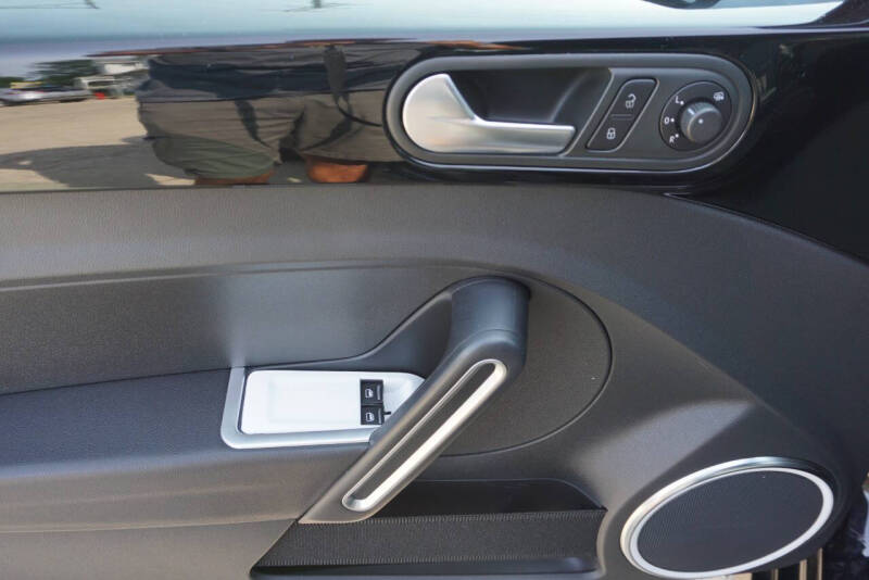 2013 Volkswagen Beetle Turbo PZEV Fender Edition