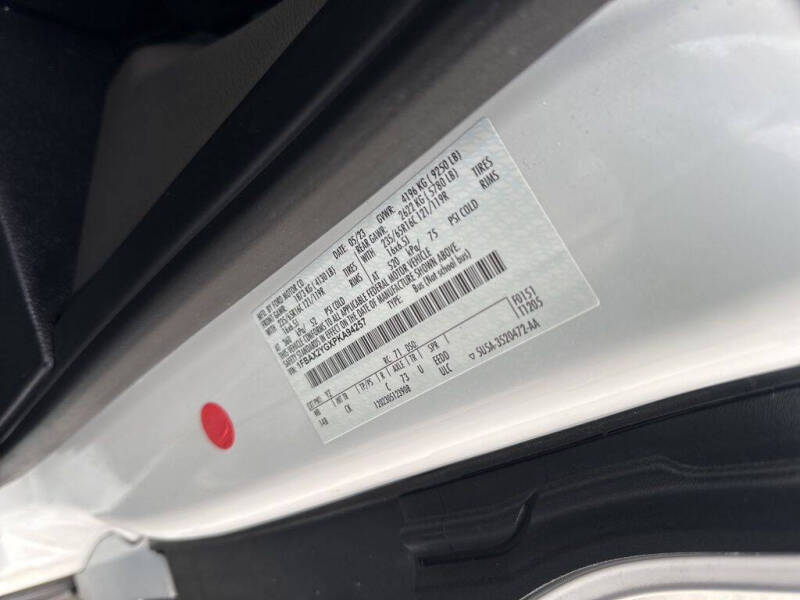 2023 Ford Transit 350 XLT