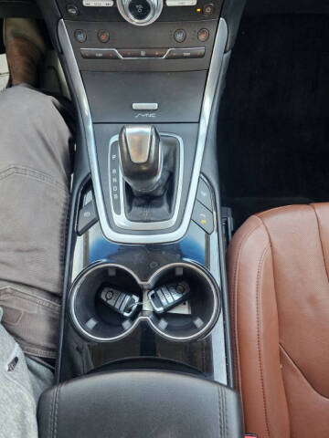 2017 Ford Edge Titanium