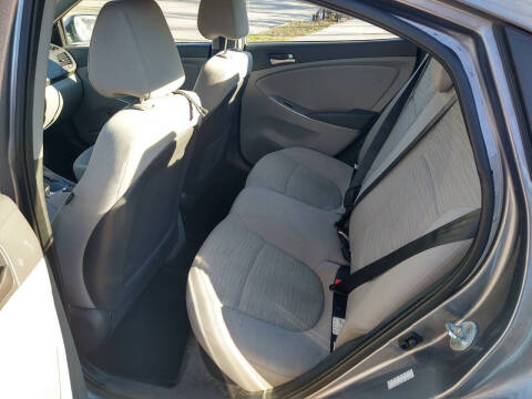 2016 Hyundai Accent SE