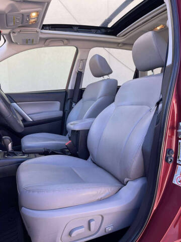 2015 Subaru Forester 2.5i Touring