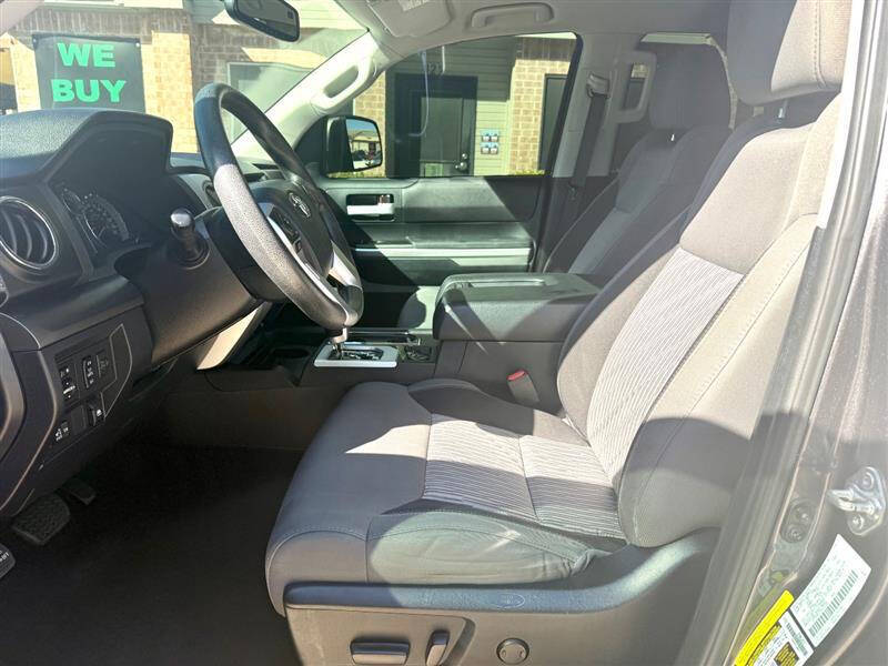 2017 Toyota Tundra SR5