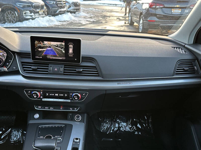 2018 Audi Q5 2.0T quattro Premium Plus