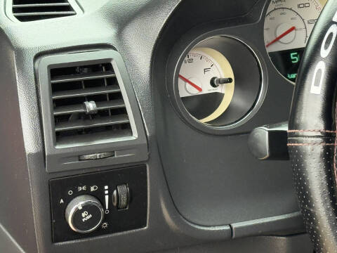 2012 Dodge Challenger SXT