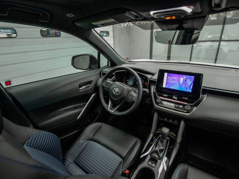 2025 Toyota Corolla Cross Hybrid