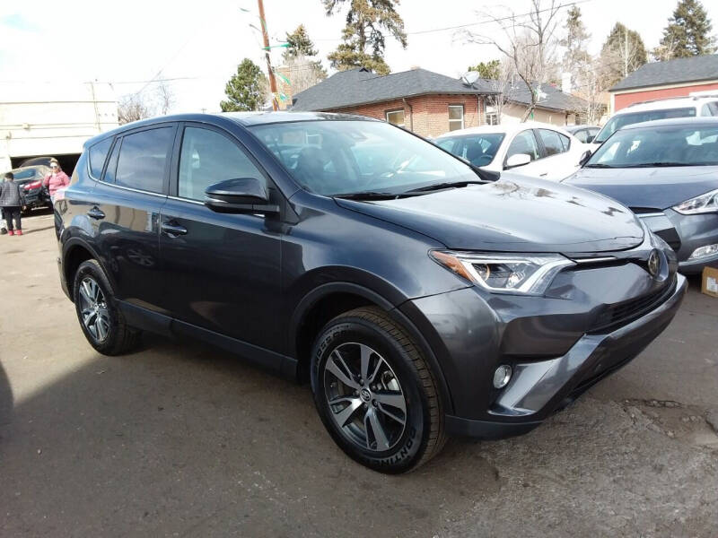 2018 Toyota RAV4 for sale at Queen Auto Sales in Denver CO