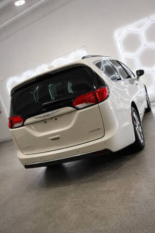 2020 Chrysler Pacifica Limited