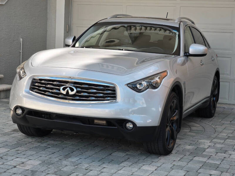 2011 Infiniti FX50