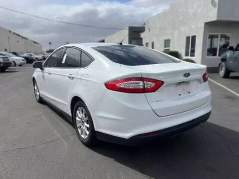 2015 Ford Fusion S