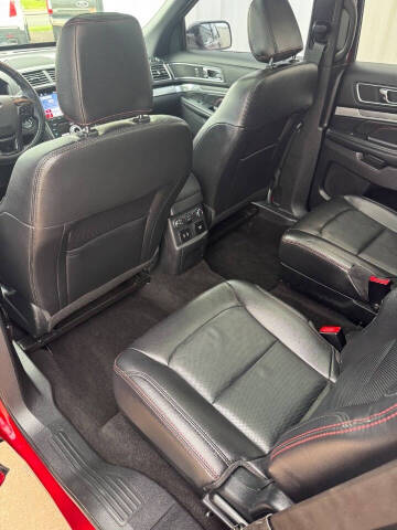 2019 Ford Explorer Sport