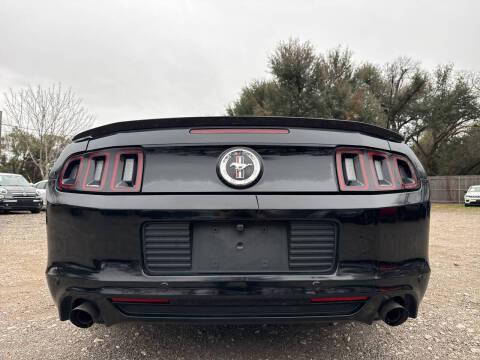 2014 Ford Mustang V6 Premium