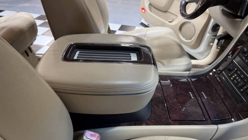 2013 Cadillac Escalade Luxury