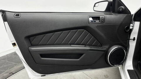 2014 Ford Mustang V6 Premium