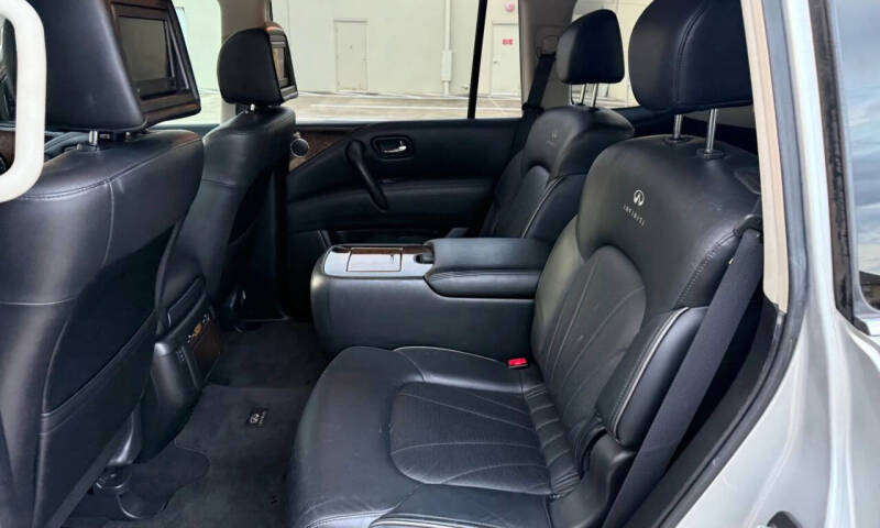 2014 Infiniti QX80