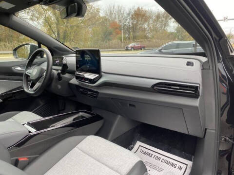 2023 Volkswagen ID.4 Pro