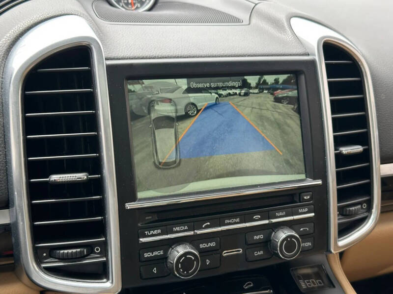2016 Porsche Cayenne