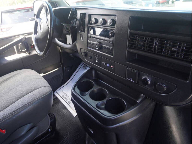 2021 Chevrolet Express 2500