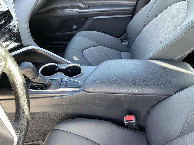 2023 Toyota Camry LE