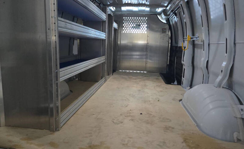 2025 Chevrolet Express 2500