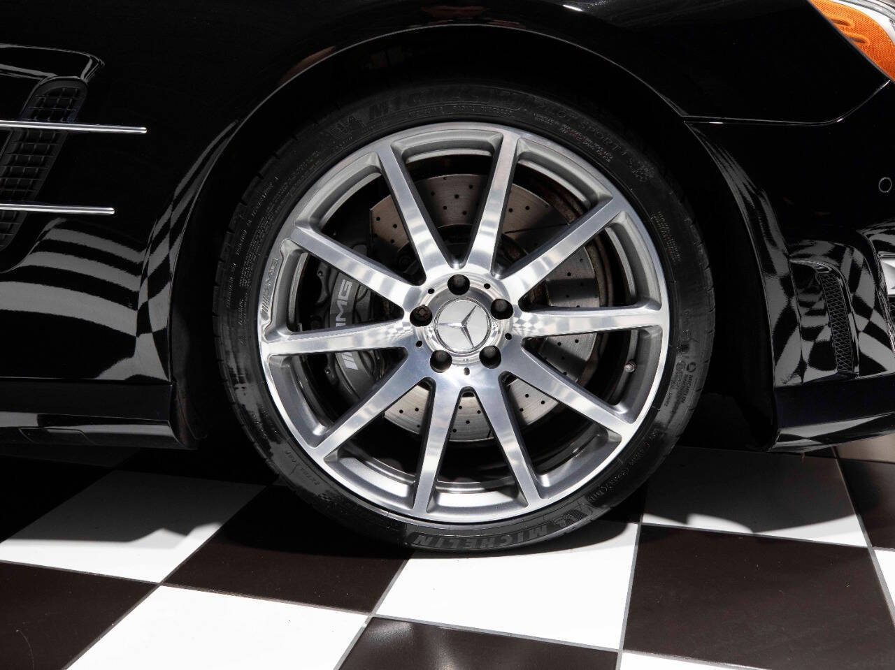 2013 Mercedes-Benz SL-Class 29