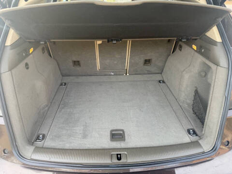 2012 Audi Q5 2.0T quattro Premium