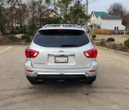 2019 Nissan Pathfinder S