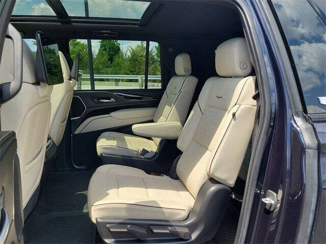 2021 Cadillac Escalade ESV Sport