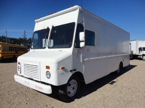 2001 Workhorse P42 for sale at Regio Truck Sales in Houston TX