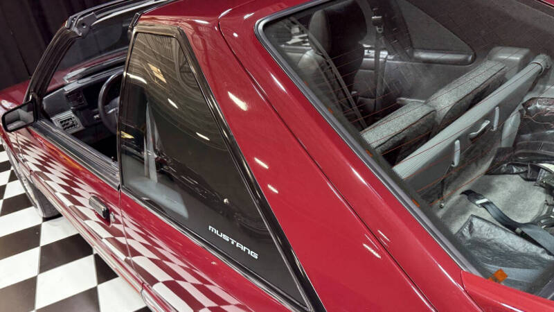 1987 Ford Mustang GT