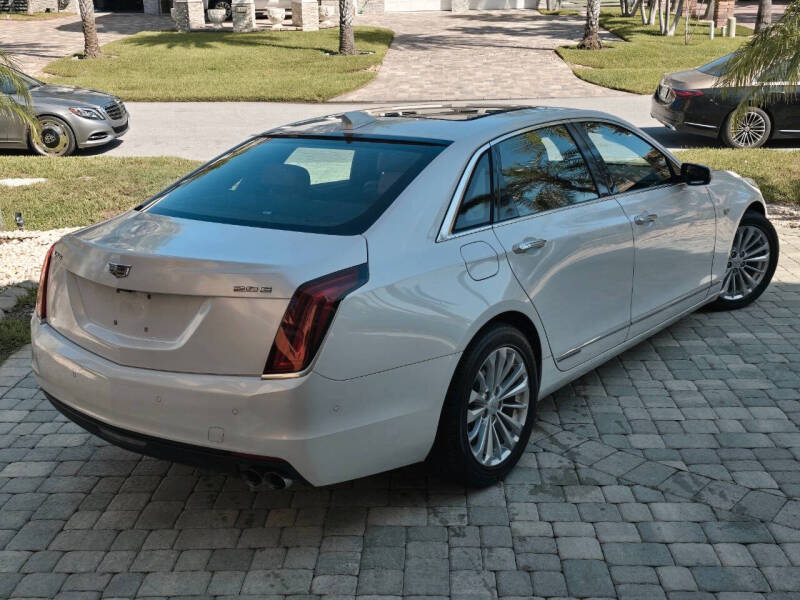 2017 Cadillac CT6 Plug-In Hybrid 2.0T