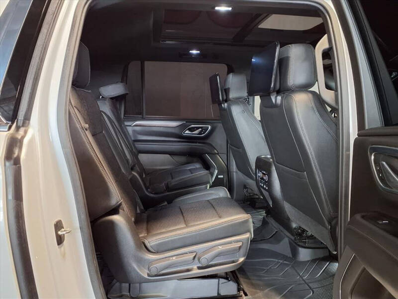 2021 Chevrolet Suburban High Country