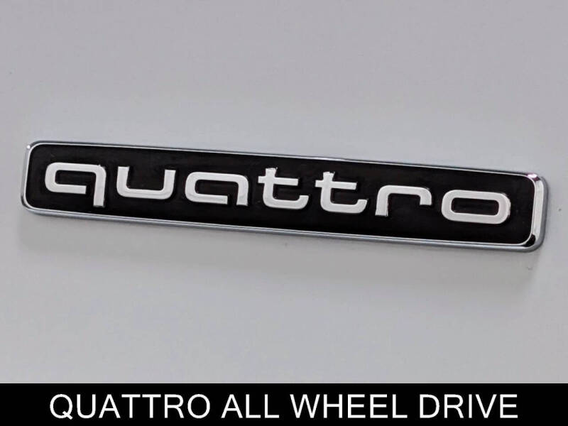 2024 Audi Q5 e quattro S line Prem Pl 55 TFSI