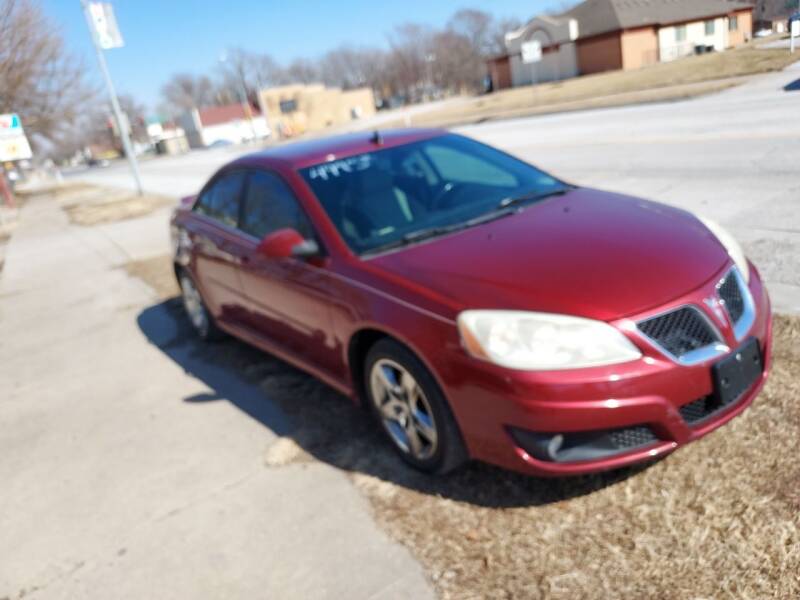 2010 Pontiac G6 for sale at D and D Auto Sales in Topeka KS